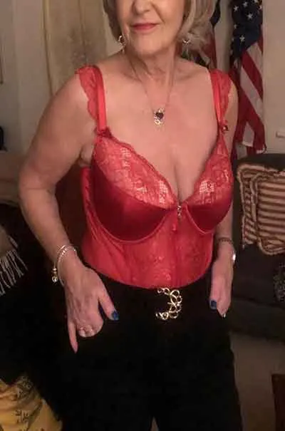 Doris, 62 år, Skogome